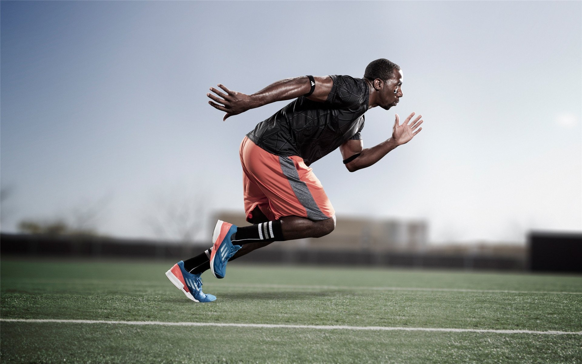 【奥沙利文】传奇球手的复出之路，战术打法全面解析，奥沙利文的击球动作