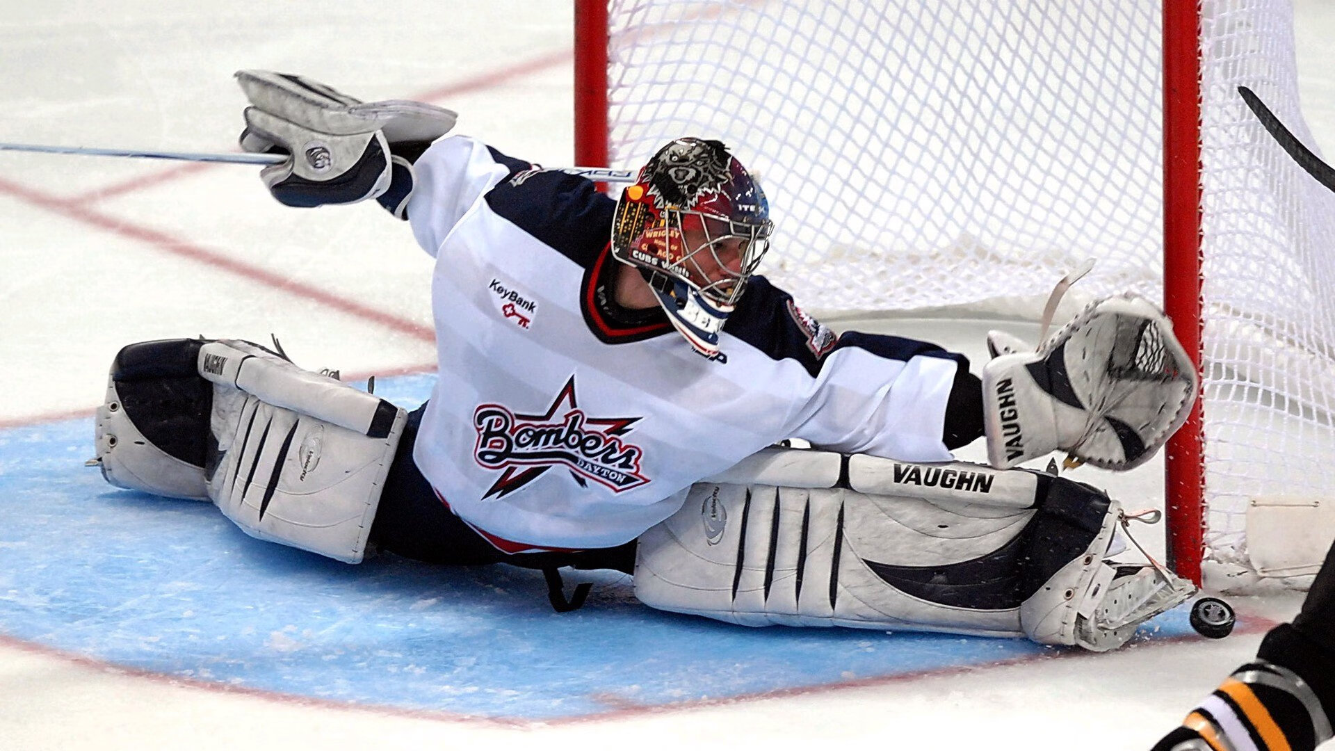 九游官网首页-赛车改装揭秘：升级背后的技术支撑，赛车都用什么车改装